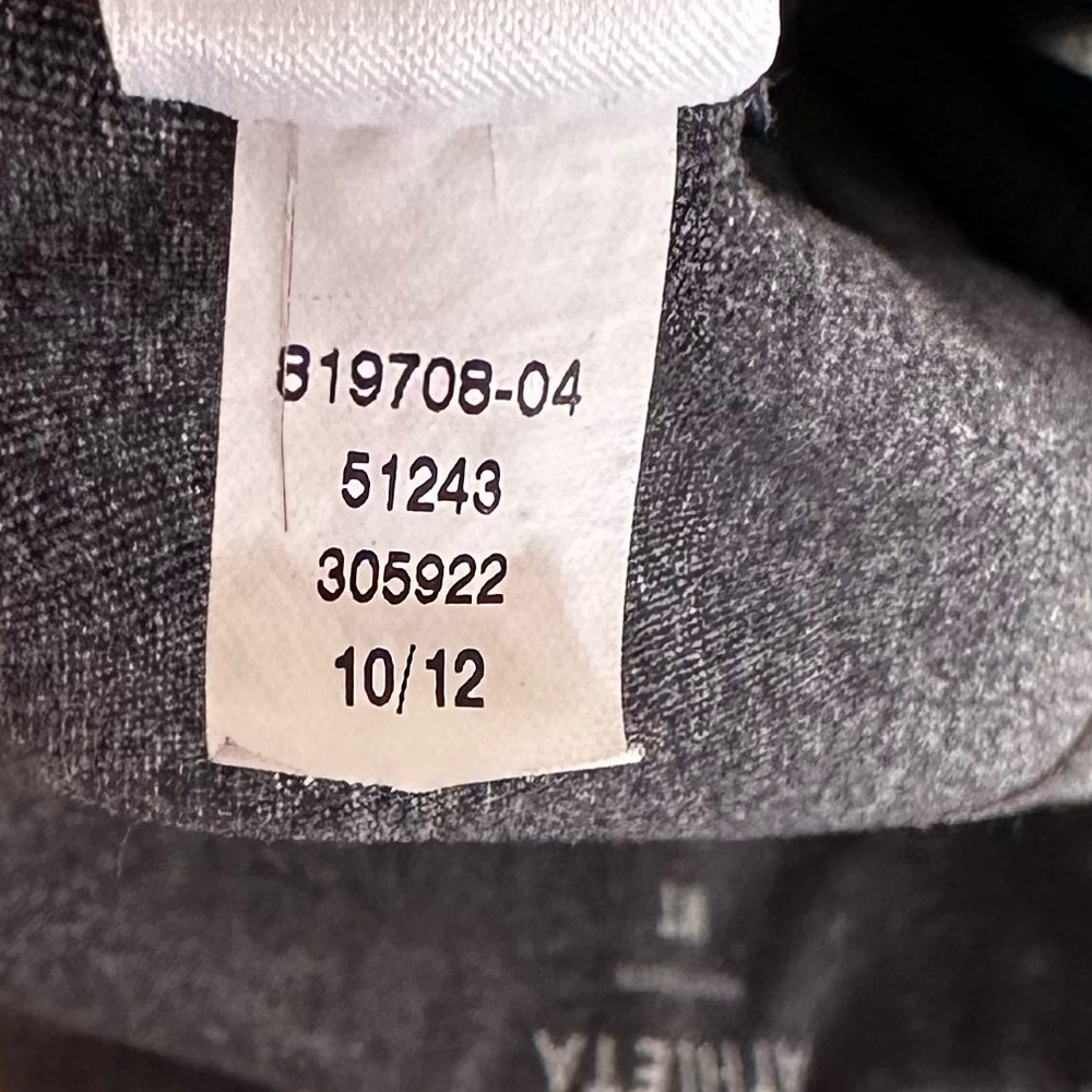 Athleta Kickbooty Boot Cut Flare Yoga Pants Medium Tall - Picture 15 of 15